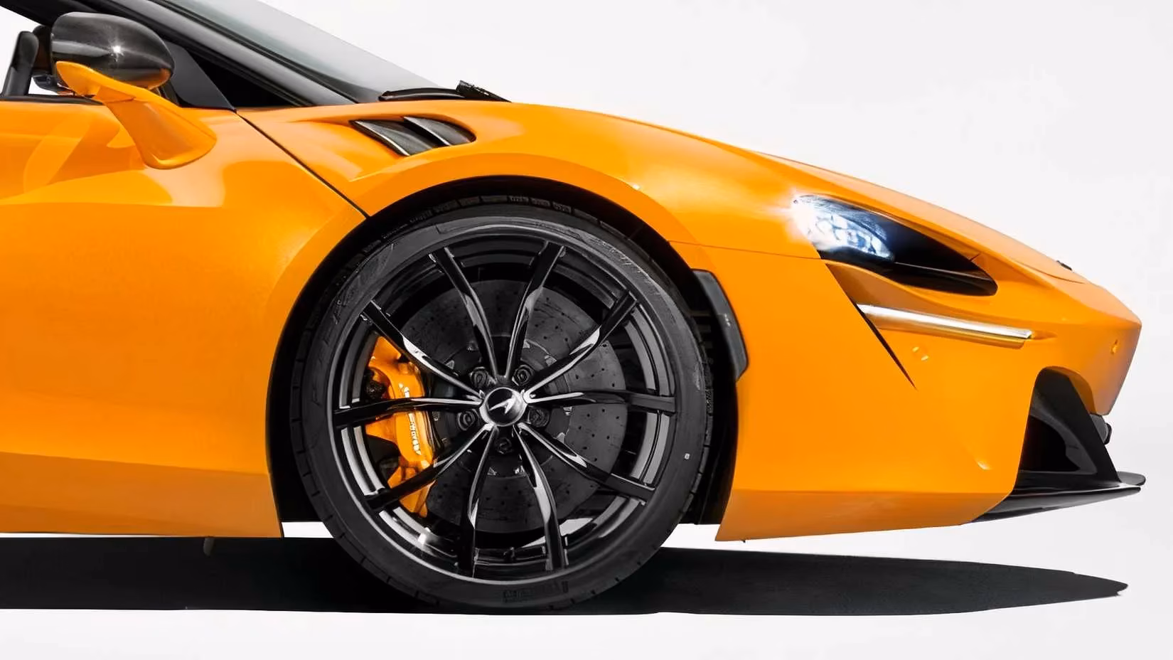 29-mclarens-recalled-for-backwards-brake-lines-a-high-stakes-comedy-of-errors-image-2