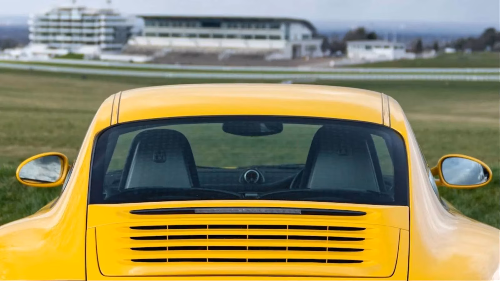 the-soul-of-reliability-my-journey-through-porsche-s-most-enduring-machines-image-0