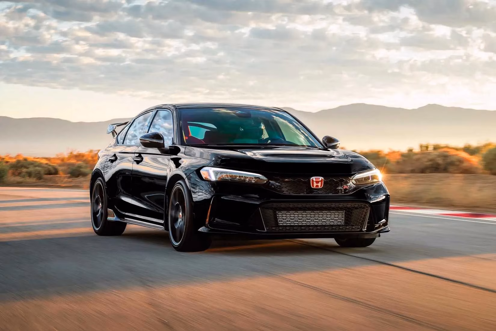 top-10-most-reliable-performance-cars-of-2026-that-won-t-let-you-down-image-4