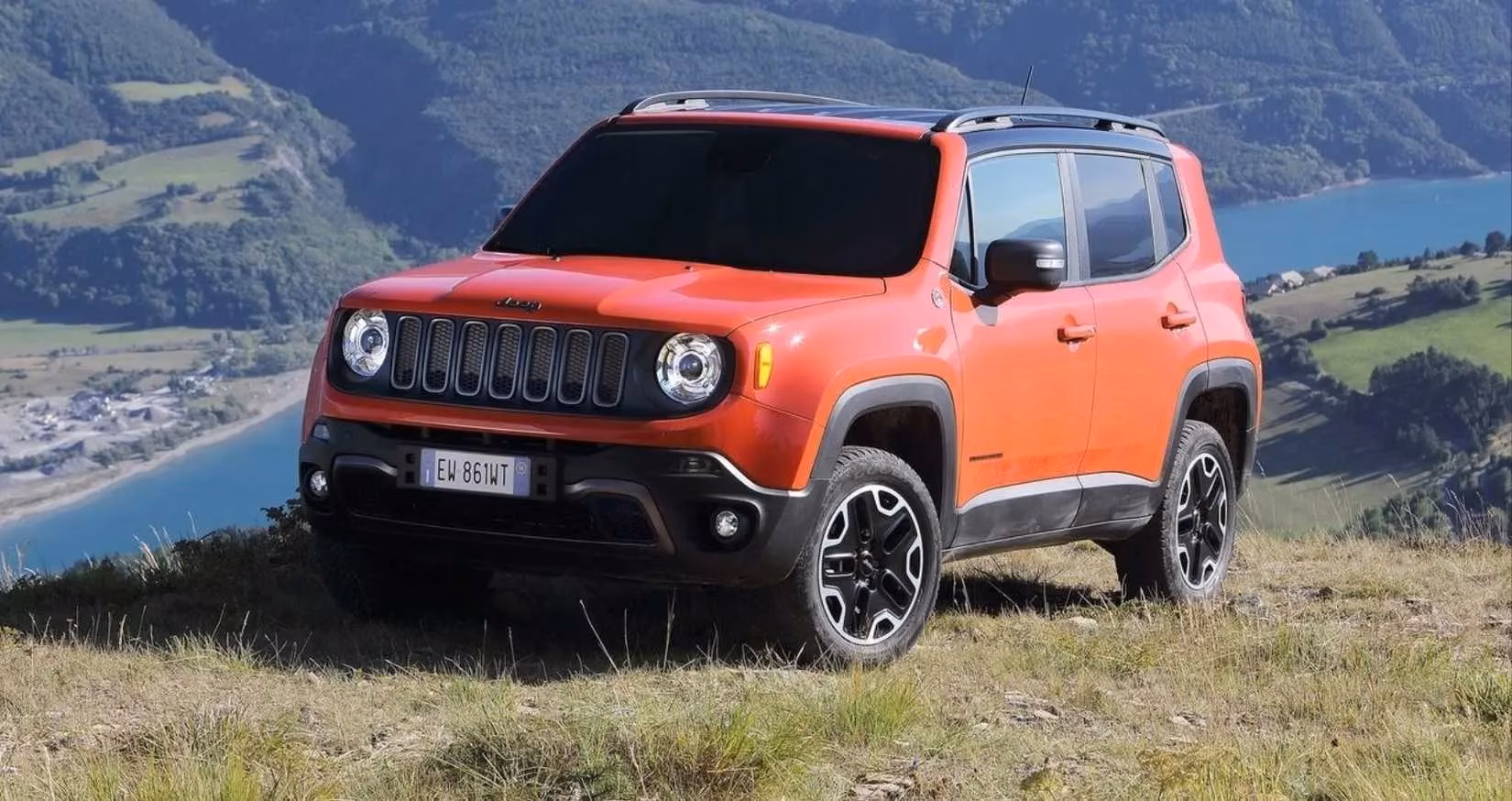 the-discontinued-jeep-renegade-still-wins-at-low-maintenance-costs-image-4