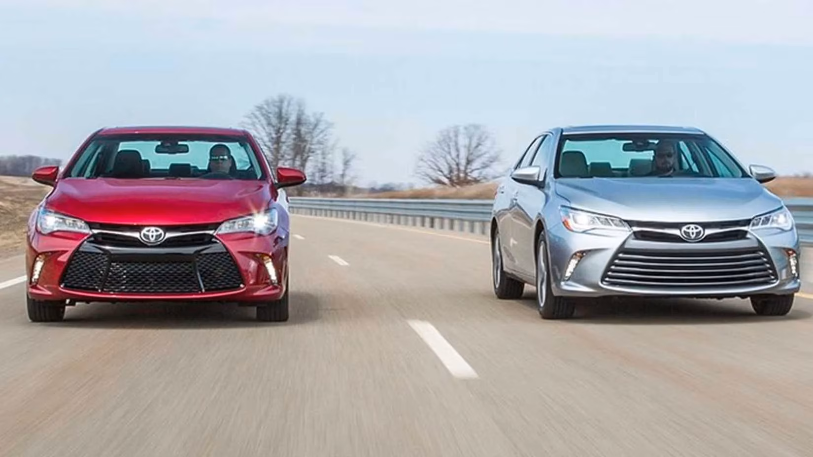 the-2016-toyota-camry-the-sedan-that-saves-your-wallet-and-sanity-image-1