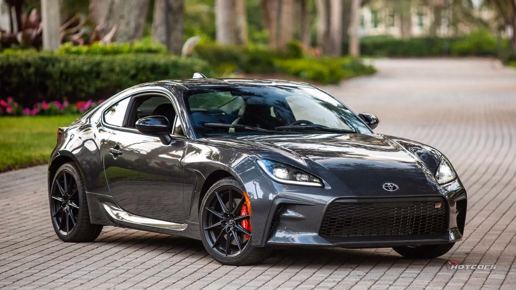 top-10-sports-cars-with-rock-solid-engines-speed-meets-longevity-in-2026-image-5