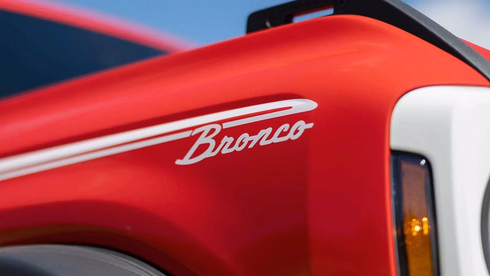 ford-bronco-seat-recall-over-160000-suvs-affected-by-potential-safety-hazard-image-3